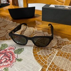Bose Frames Alto w/ Bluetooth Audio
